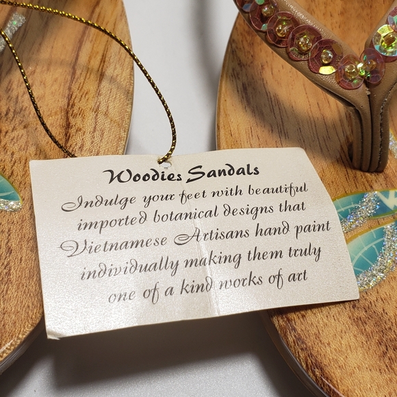 Dragonfly Woodies Wood Thong Heeled Sandals Size 9 With Sequin Straps - Picture 3 of 8